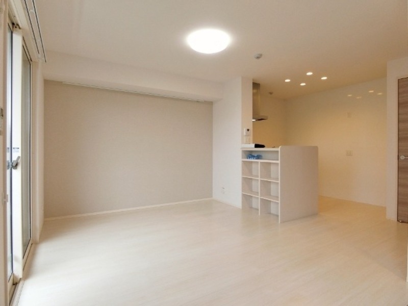 居室・リビング　図面と現状に相違がある場合には現状を優先