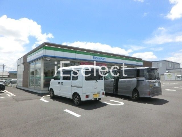 コンビニ　ファミリーマート市原古市場店（コンビニ）まで340m