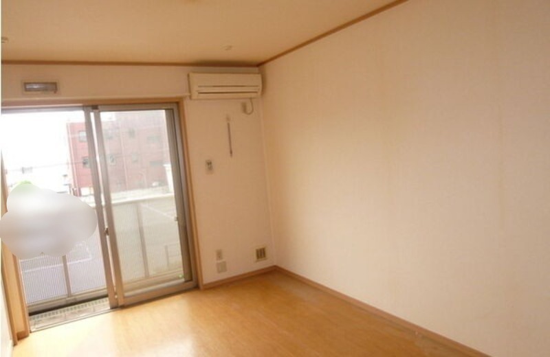 居室・リビング　図面と現状に相違がある場合には現状を優先