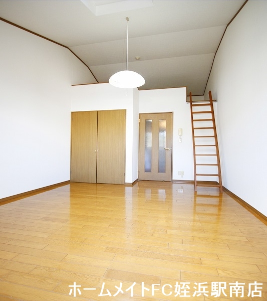 居室・リビング　★シンプルに使いやすい間取り♪★参考写真