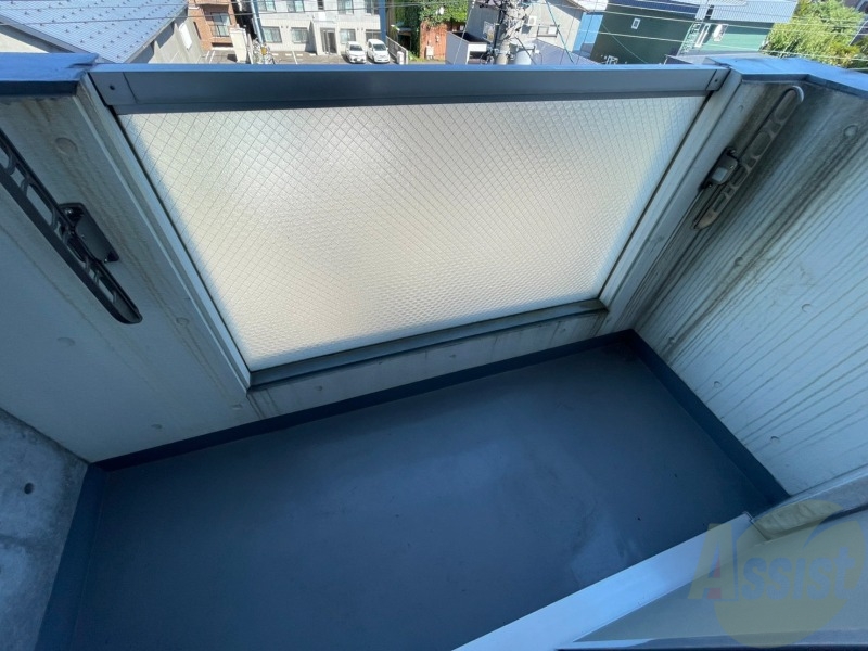 バルコニー　バルコニーです。洗濯物を干したり一息ついたりできますね！