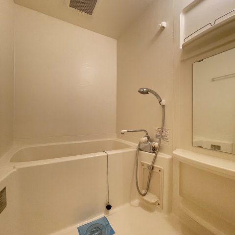 バス・シャワールーム　同仕様タイプです
