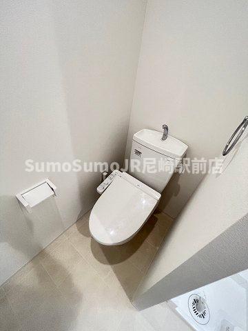 トイレ　清潔感のあるトイレです