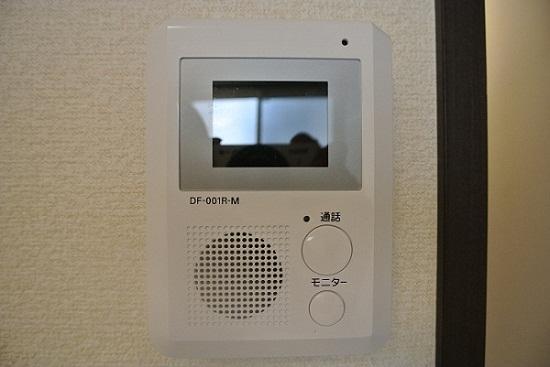 セキュリティ　モニター付きインターホン