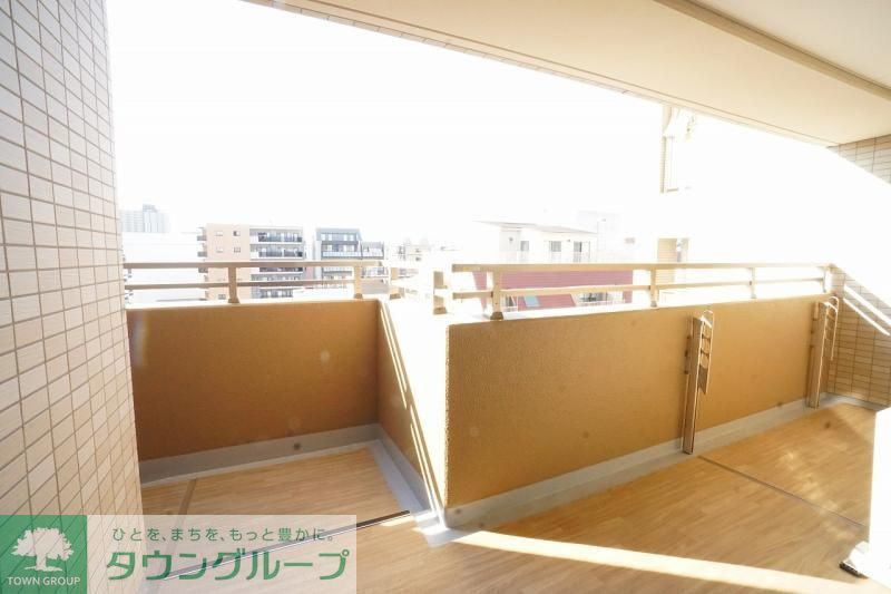 バルコニー　バルコニー