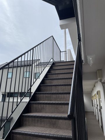 バルコニー　お洗濯にも便利なバルコニー付き