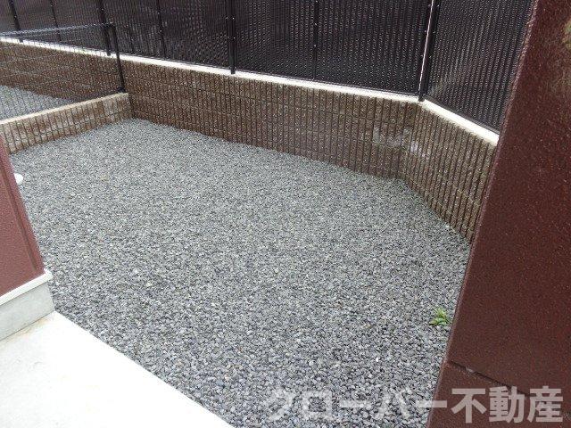 バルコニー　専用庭