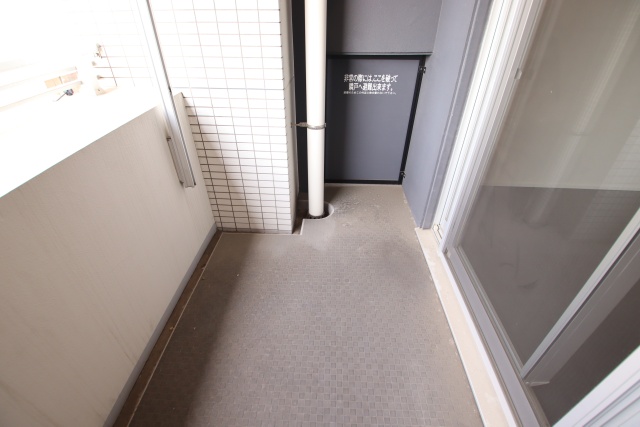 バルコニー　※別室の参考写真の為、現況優先です。