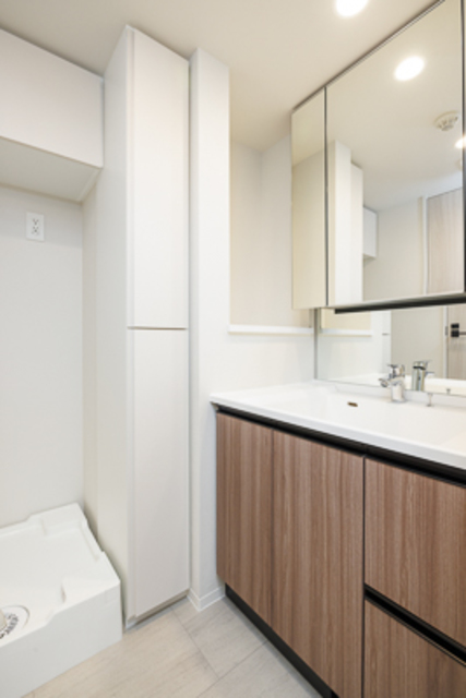 洗面設備　※写真は同タイプ住戸です。