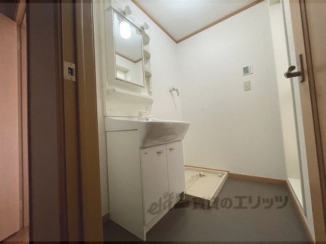 その他部屋・スペース　洗濯機置場