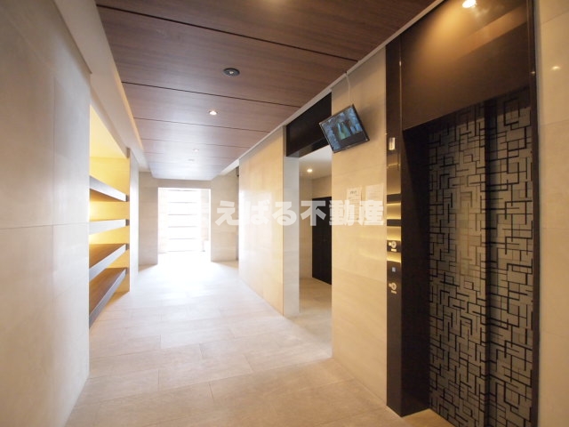 エントランス　オシャレなエントランス