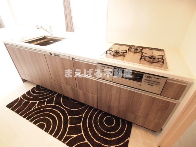 キッチン　食洗器付きのカウンターキッチン