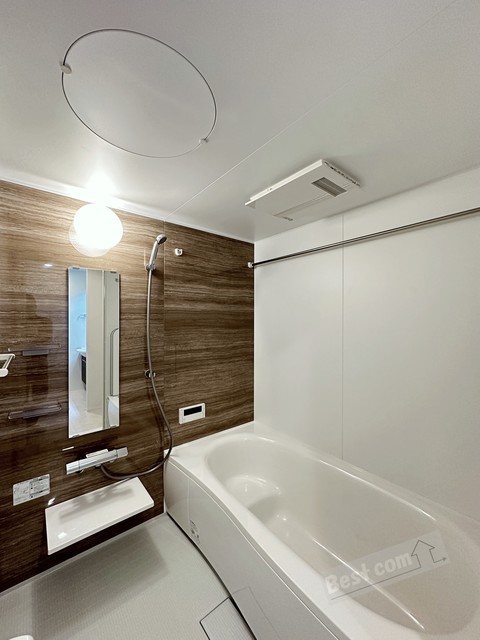 バス・シャワールーム　追い焚き付で寒い日も温まります♪