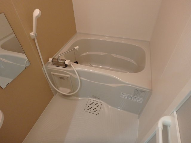 バス・シャワールーム　日々の暮らしに欠かせないお風呂です