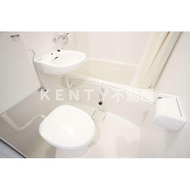 トイレ　コンパクトで使いやすいトイレです
