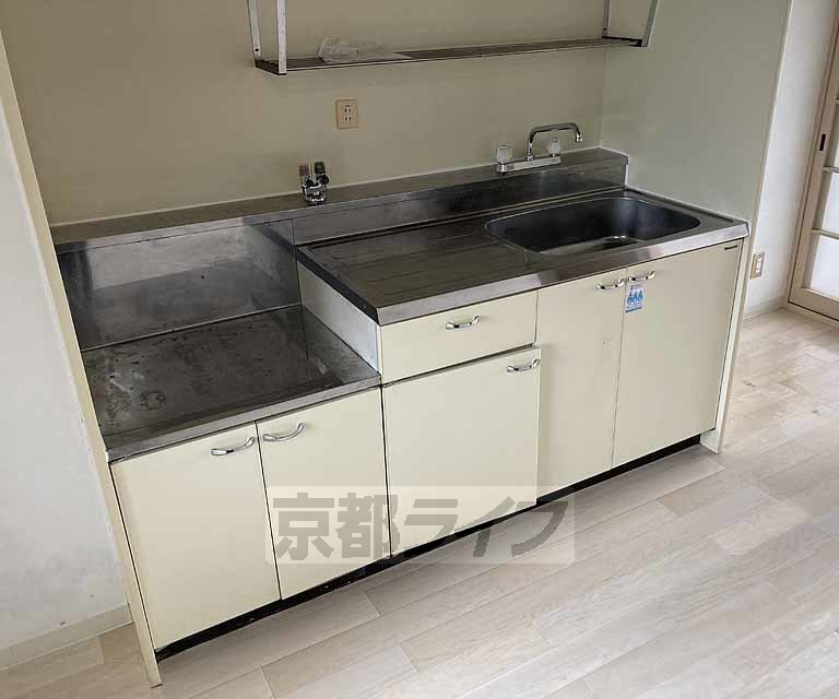 キッチン　２口コンロ設置可能です！