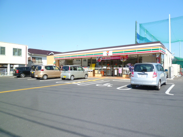 コンビニ　セブンイレブン 上尾本町1丁目店（コンビニ）まで200m