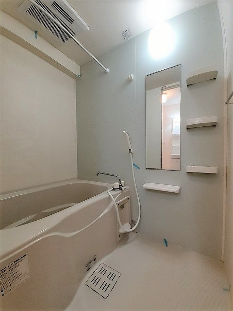 バス・シャワールーム　バス