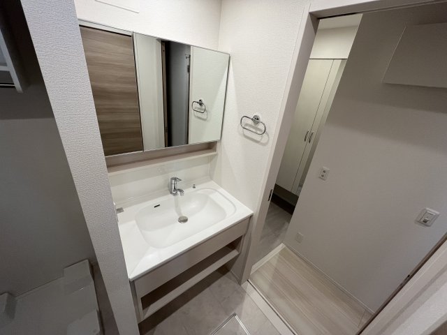 洗面設備　洗髪洗面化粧台付き♪