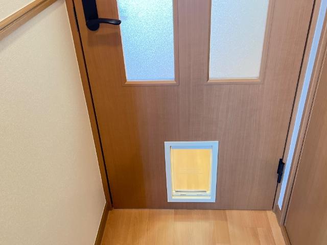 その他　ペット通用口