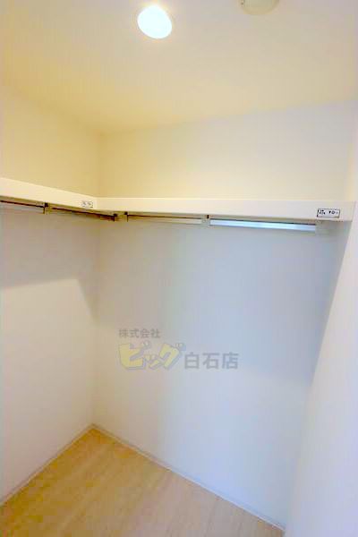 収納　広々ウォークインクローゼット付きです♪