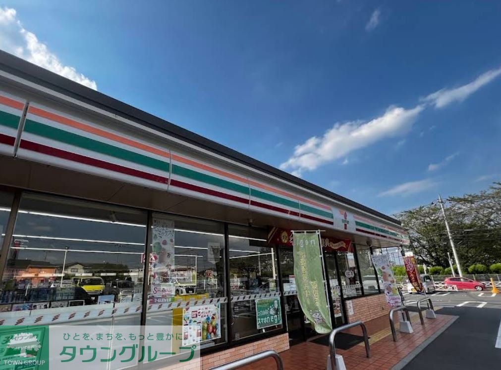コンビニ　セブンイレブン深谷上柴東3丁目店（コンビニ）まで720m