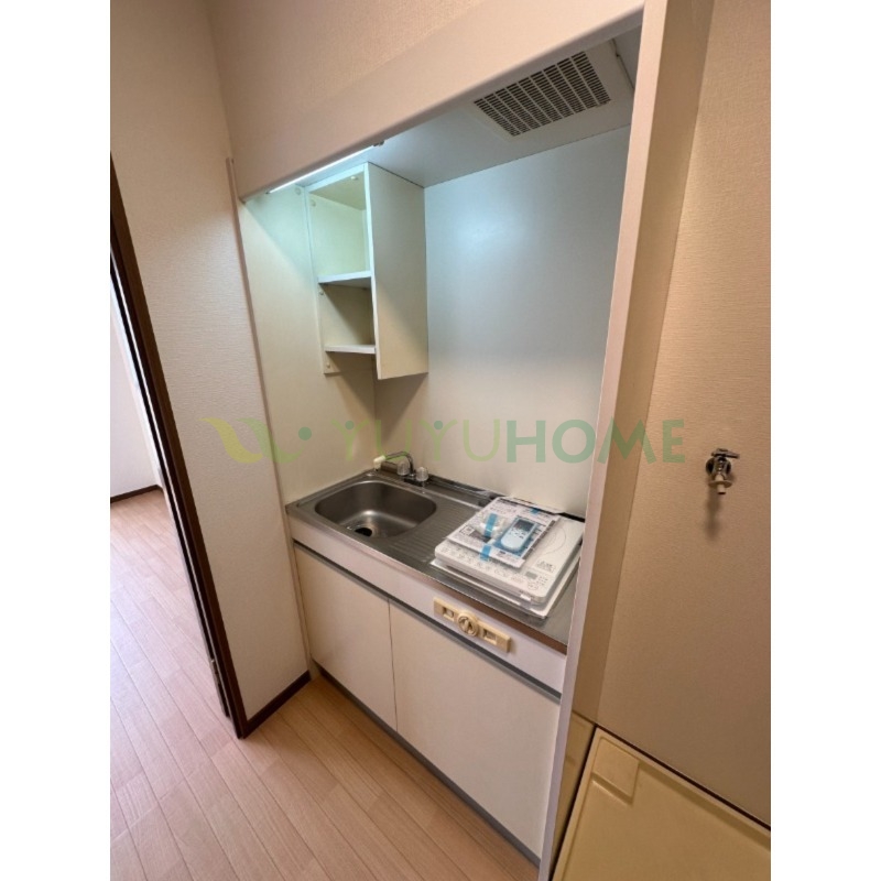 キッチン　ＩＨコンロ付き