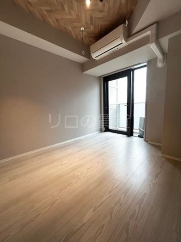 居室・リビング　以下、別部屋参照