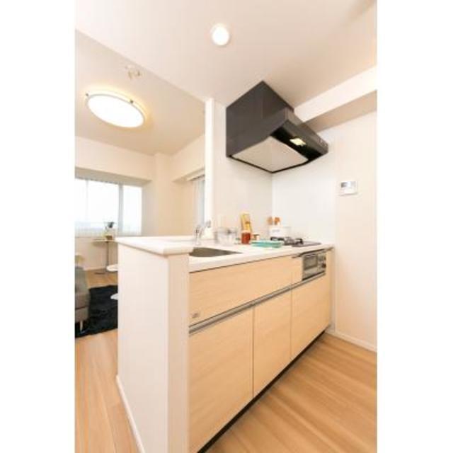 キッチン　※写真は同タイプ住戸です。