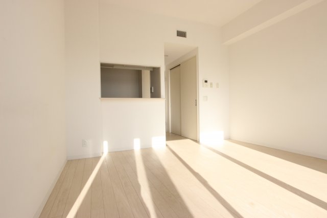 居室・リビング　現状優先です。