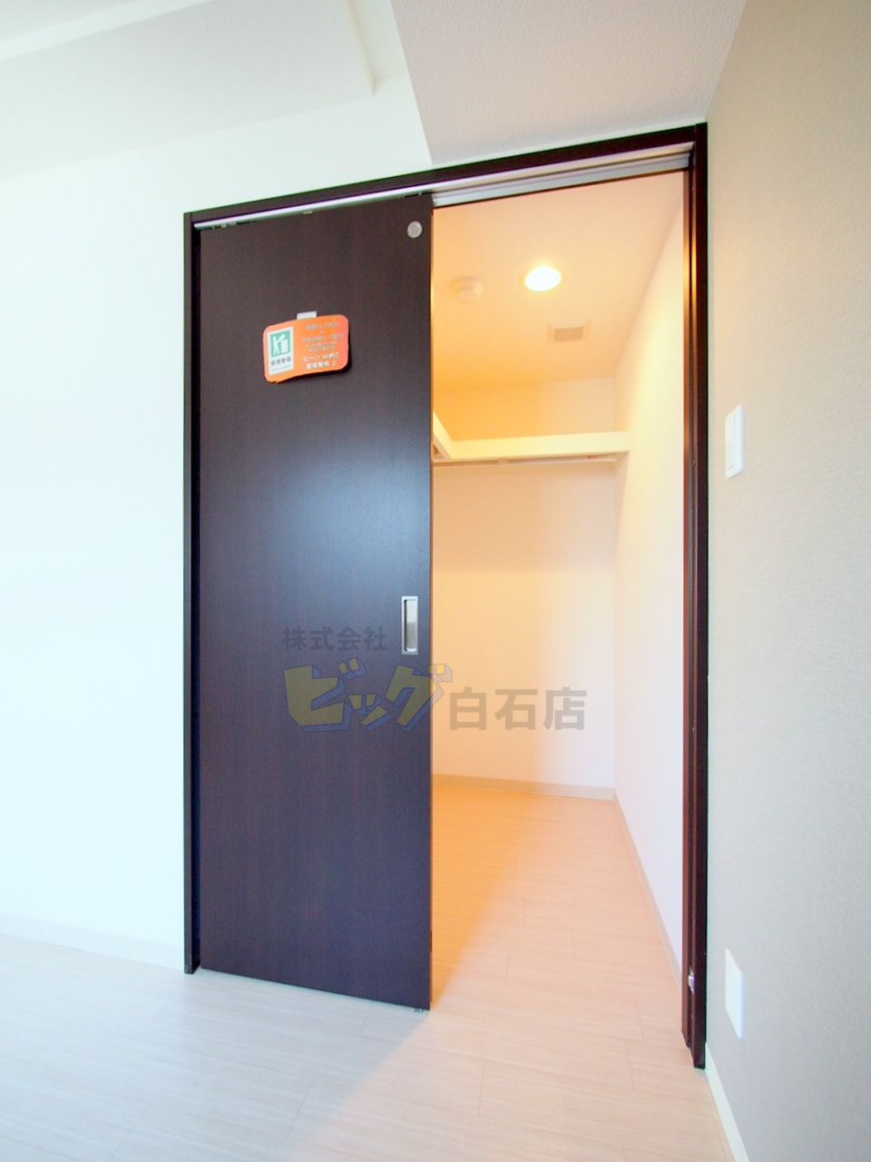 収納　広々ウォークインクローゼット完備♪