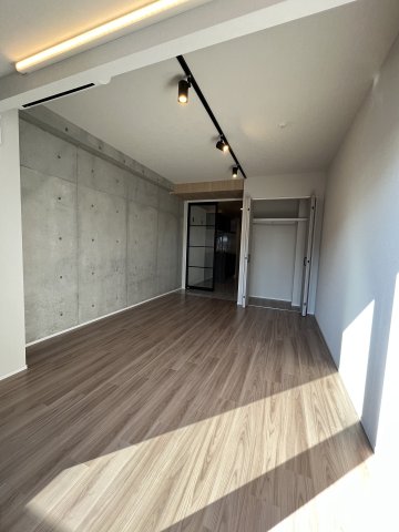 居室・リビング　別号室写真