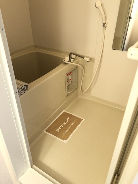 バス・シャワールーム　バス