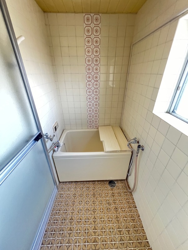 バス・シャワールーム　※他部屋写真使用