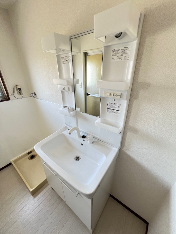 洗面設備　※他部屋写真使用