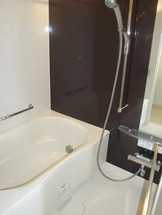 バス・シャワールーム　別部屋の写真を使用しております。