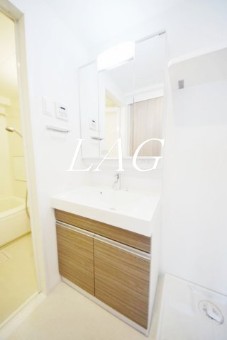 洗面設備　洗面台です。