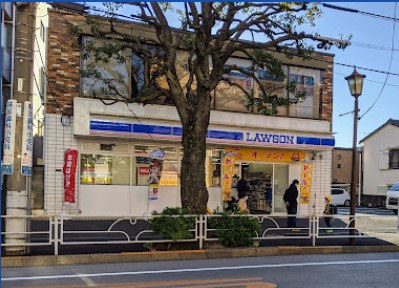 コンビニ　ローソン大井店（コンビニ）まで387m