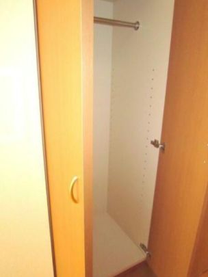 収納　別部屋参考写真