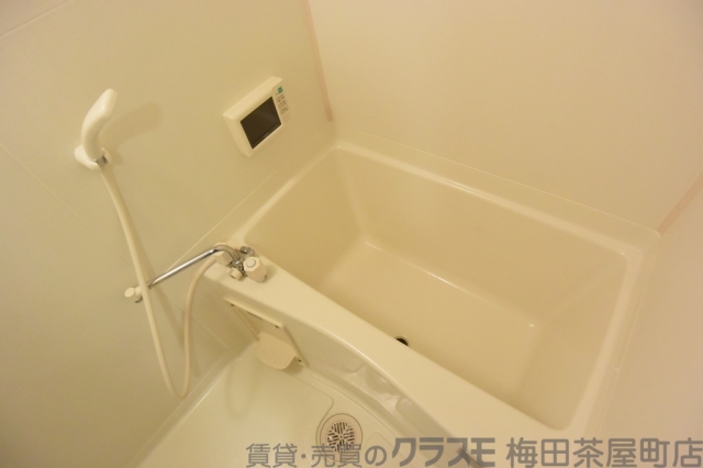 バス・シャワールーム　浴槽