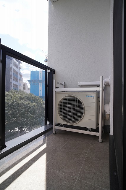 バルコニー　バルコニー