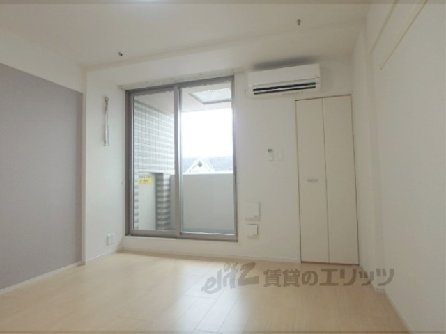 居室・リビング　洋室