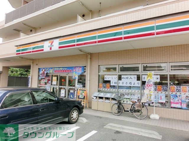 コンビニ　セブンイレブン（コンビニ）まで340m