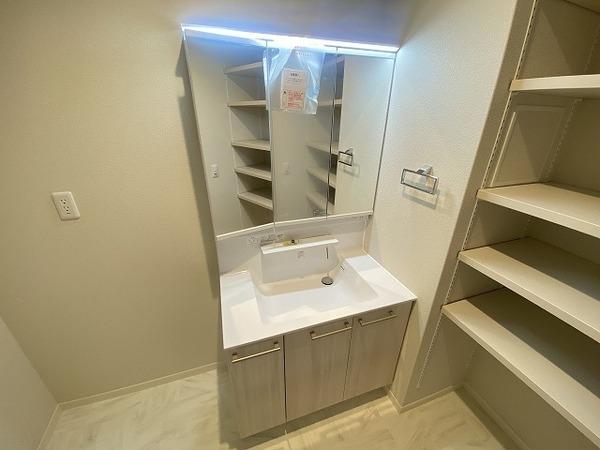 洗面設備　洗面台！