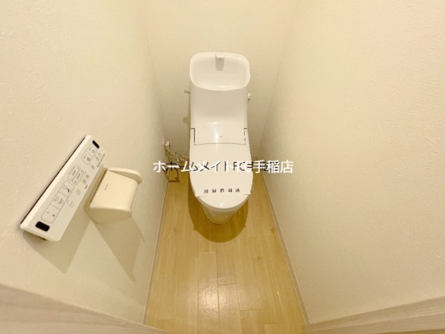 トイレ　温水洗浄便座です！