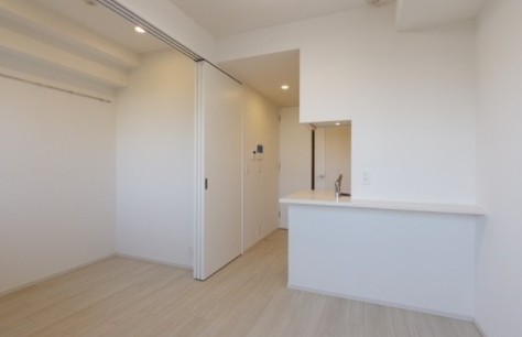 居室・リビング　☆明るい居間☆