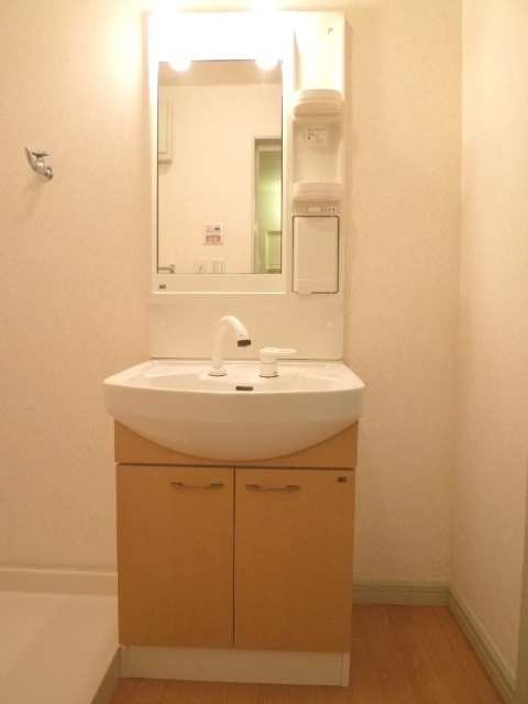 洗面設備　洗髪洗面化粧台