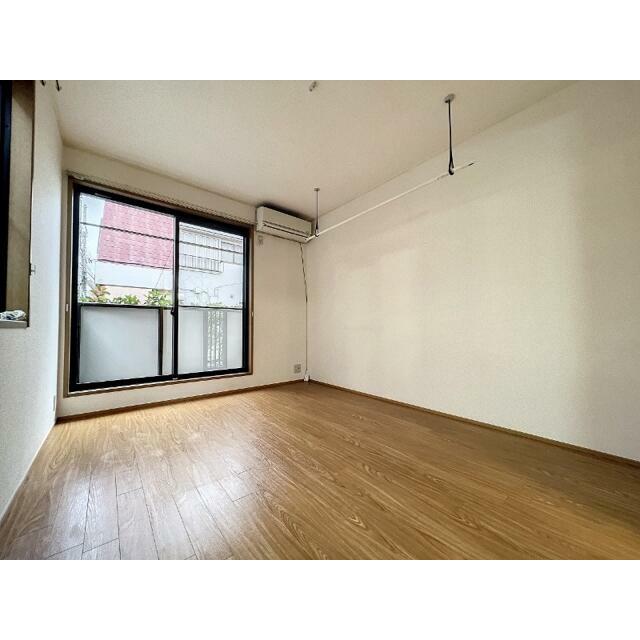 居室・リビング　101号室参照