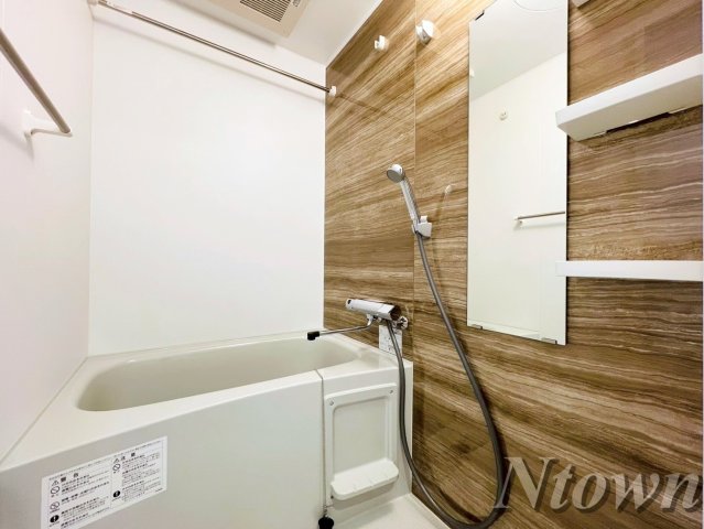 バス・シャワールーム　使いやすいお風呂です