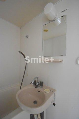 洗面設備　洗面所です